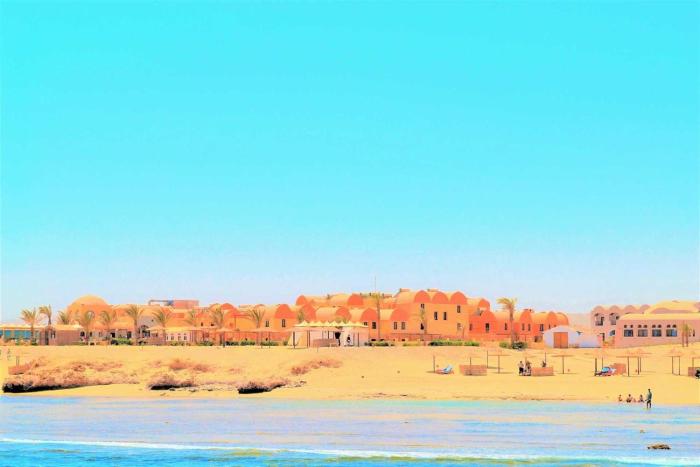 rohanou beach resort