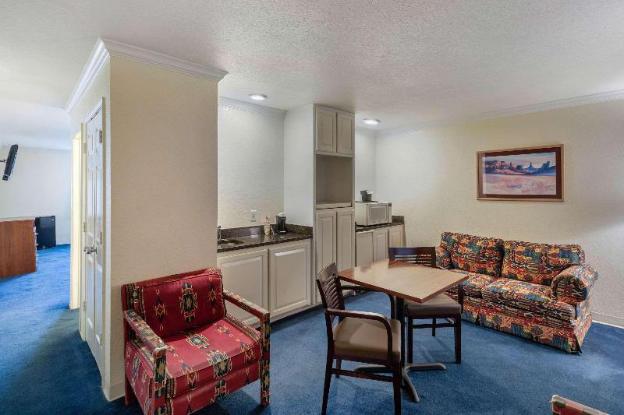 baymont by wyndham willow park