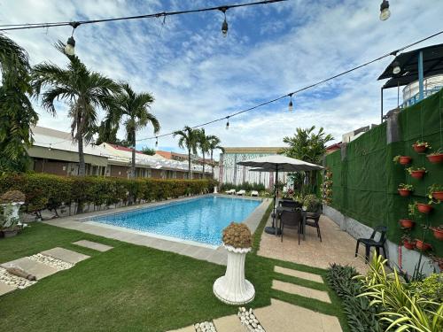 s and m hotel inc