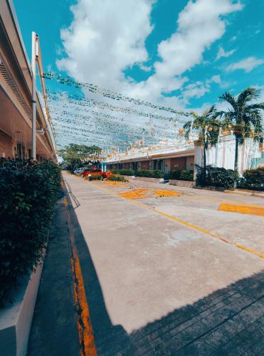 s and m hotel inc