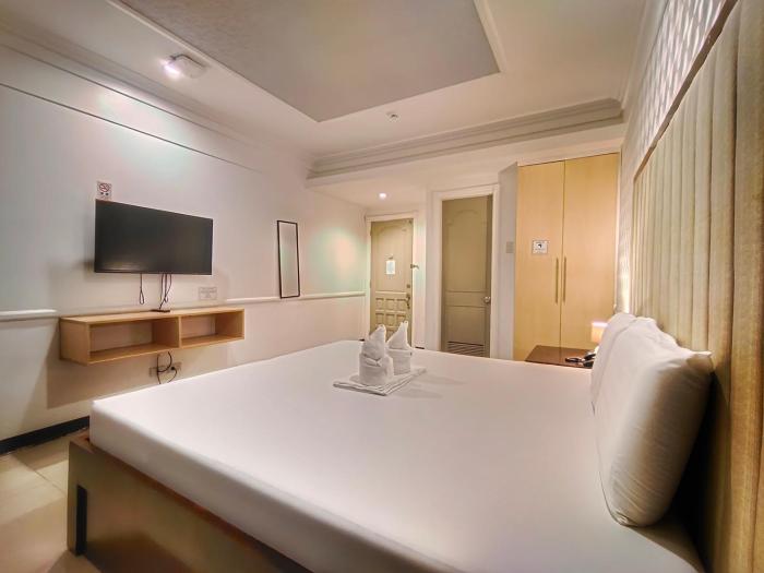 s and m hotel inc