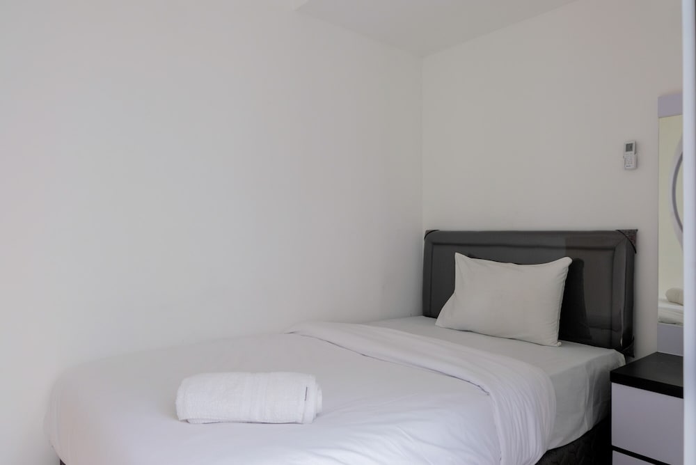 spacious 3br apartment at m town residence