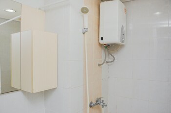 comfortable 2br apartment at taman melati margonda