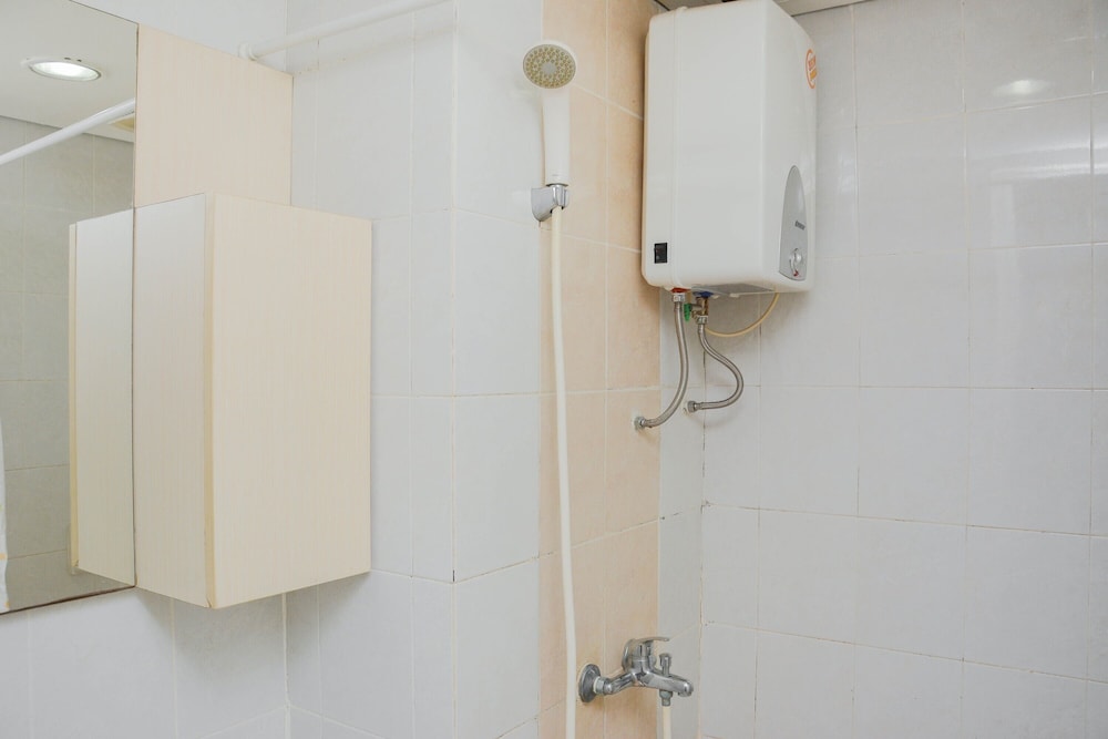 comfortable 2br apartment at taman melati margonda