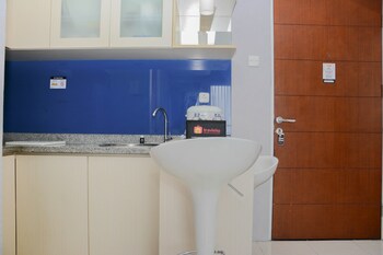 comfortable 2br apartment at taman melati margonda