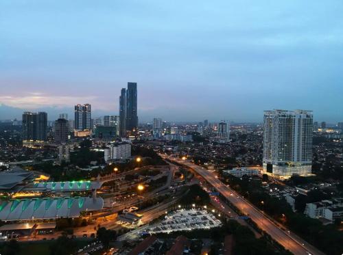 baby and kids friendly jb ciq romantic duplex