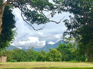 the creek garden resort huainamrin resort