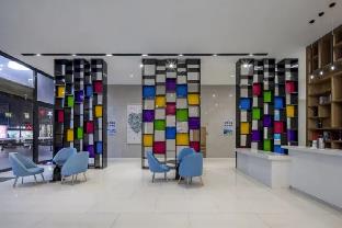 echarm hotel beihai railway station