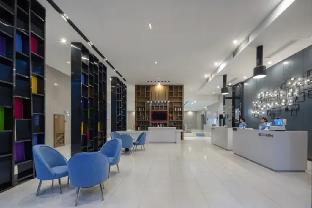 echarm hotel beihai railway station