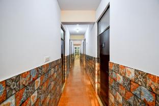 spot on 40914 metro club and guest house