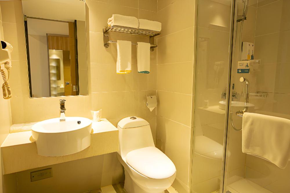 city comfort inn zhengzhou lvcheng square metro station