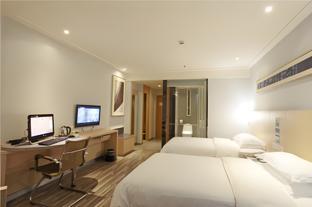 city comfort inn zhengzhou lvcheng square metro station