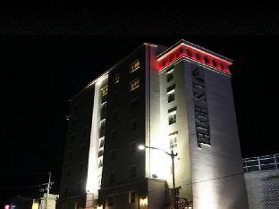 ls tourist hotel