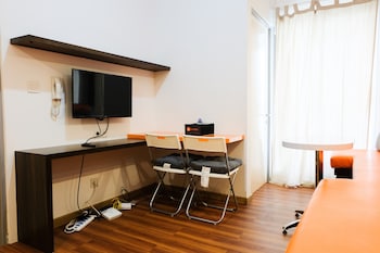 fully furnished 2br apartment at m town residence