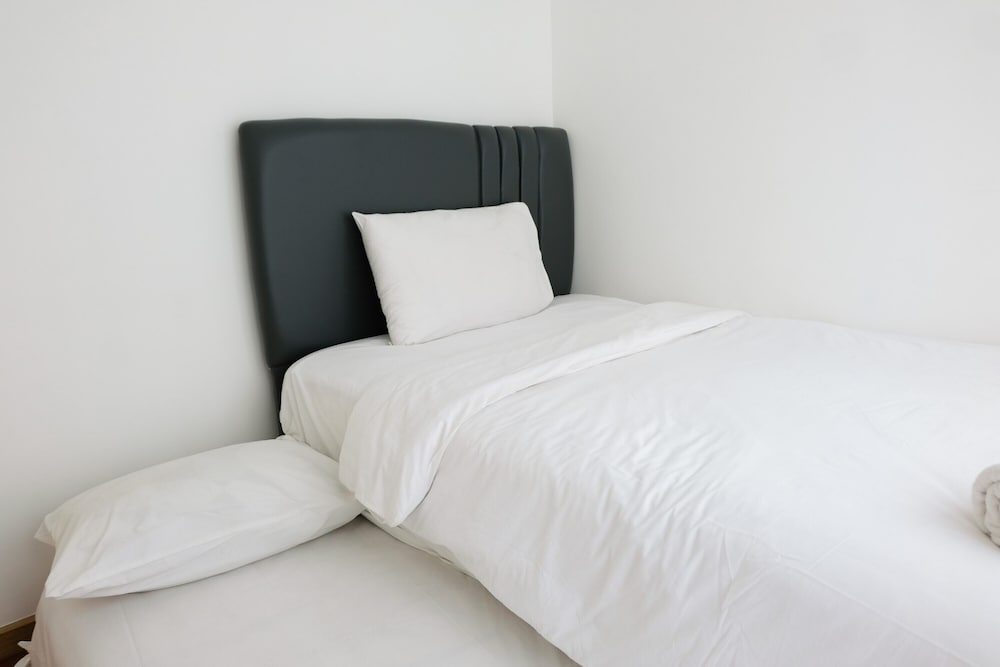 fully furnished 2br apartment at m town residence