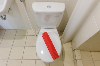 comfortable 2br apartment serpong m town residence