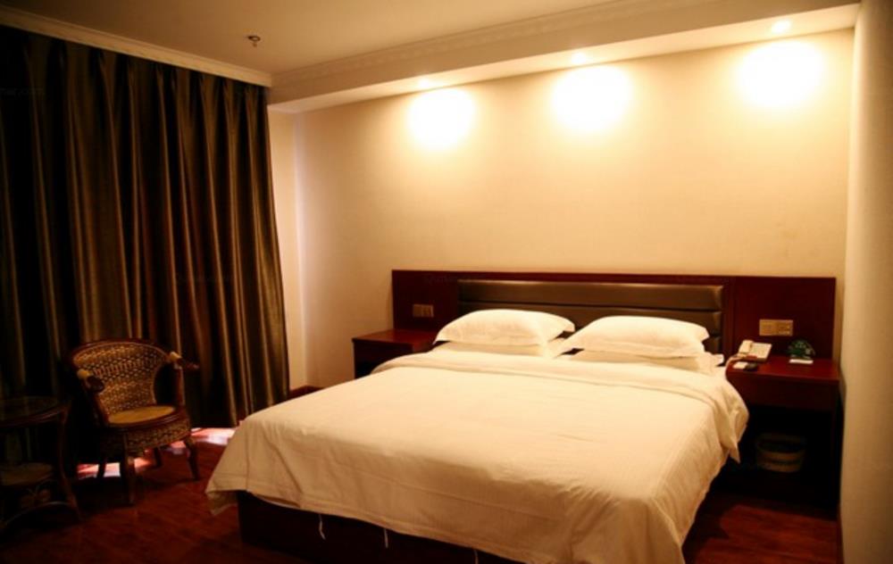 greentree inn taiyuan east binhe road xiaodian high speed mouth express hotel