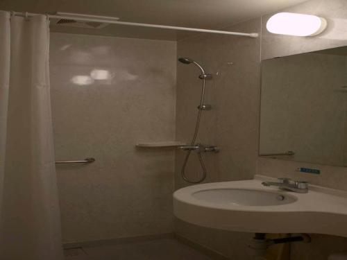 jinjiang inn tiantai xincheng coach station