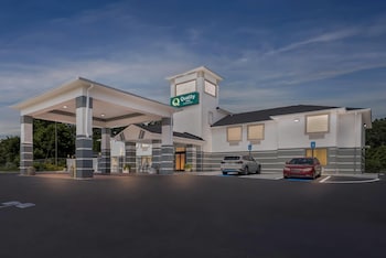 baymont inn and suites sandersville