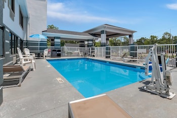 baymont inn and suites sandersville