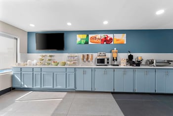 baymont inn and suites sandersville