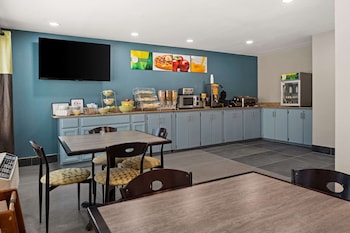 baymont inn and suites sandersville