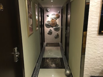 seasons hotel tsim sha tsui