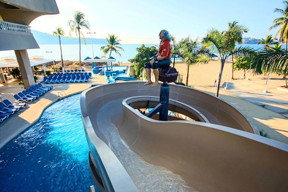 krystal beach acapulco