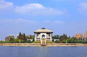 lavande hotels huai an zhou enlai memorial