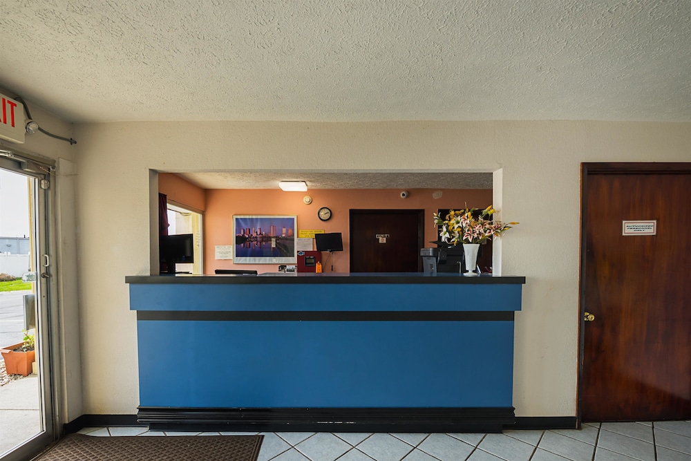 relax inn by oyo columbus oh i 70
