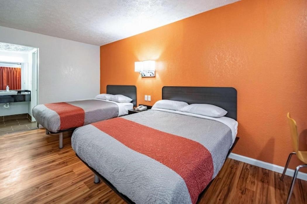 relax inn by oyo columbus oh i 70