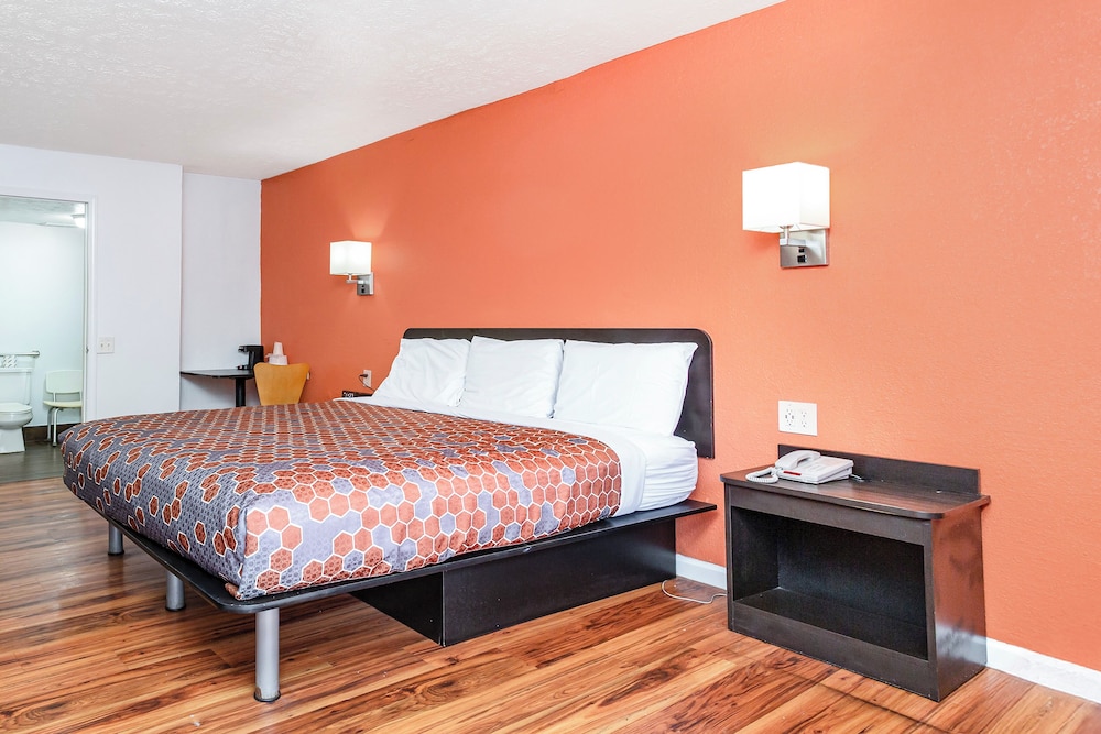 relax inn by oyo columbus oh i 70