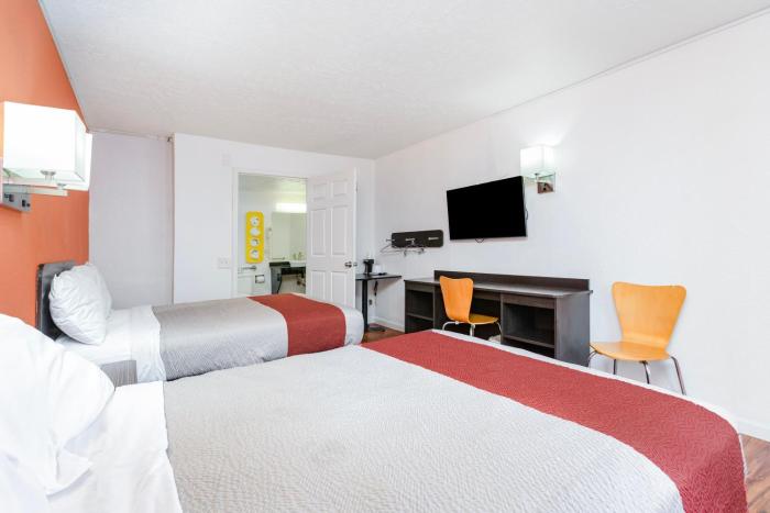 relax inn by oyo columbus oh i 70