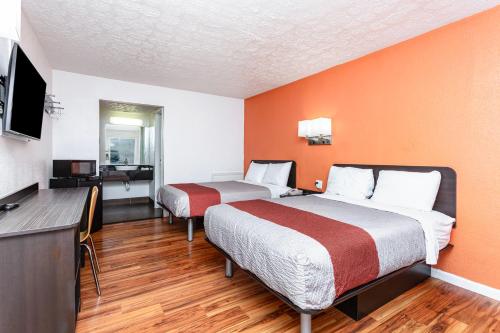 relax inn by oyo columbus oh i 70