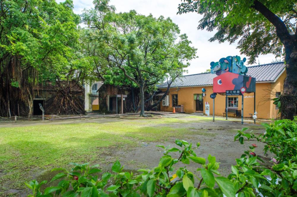 tainan old street bed and breakfast