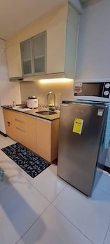 condo 101 newport boulevard