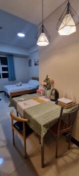 condo 101 newport boulevard