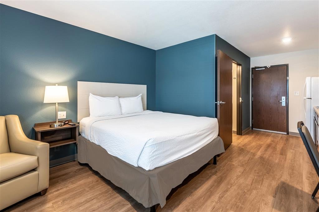 woodspring suites minneapolis airport me