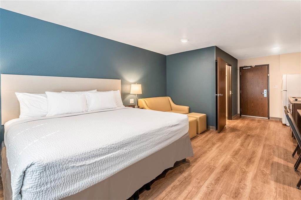 woodspring suites minneapolis airport me