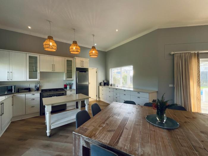 beach break guest houses and villas