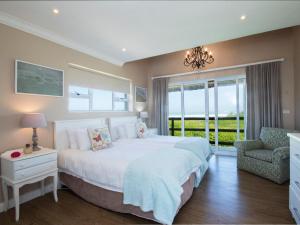beach break guest houses and villas