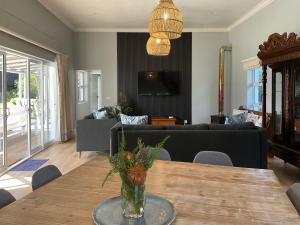 beach break guest houses and villas