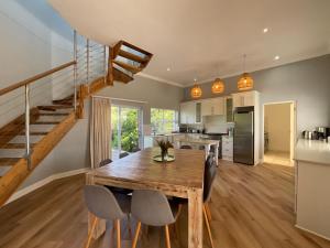 beach break guest houses and villas