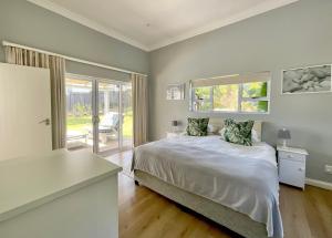 beach break guest houses and villas