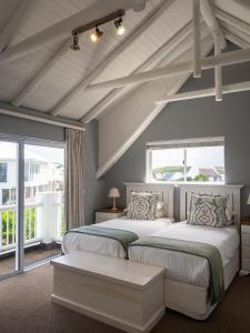 beach break guest houses and villas