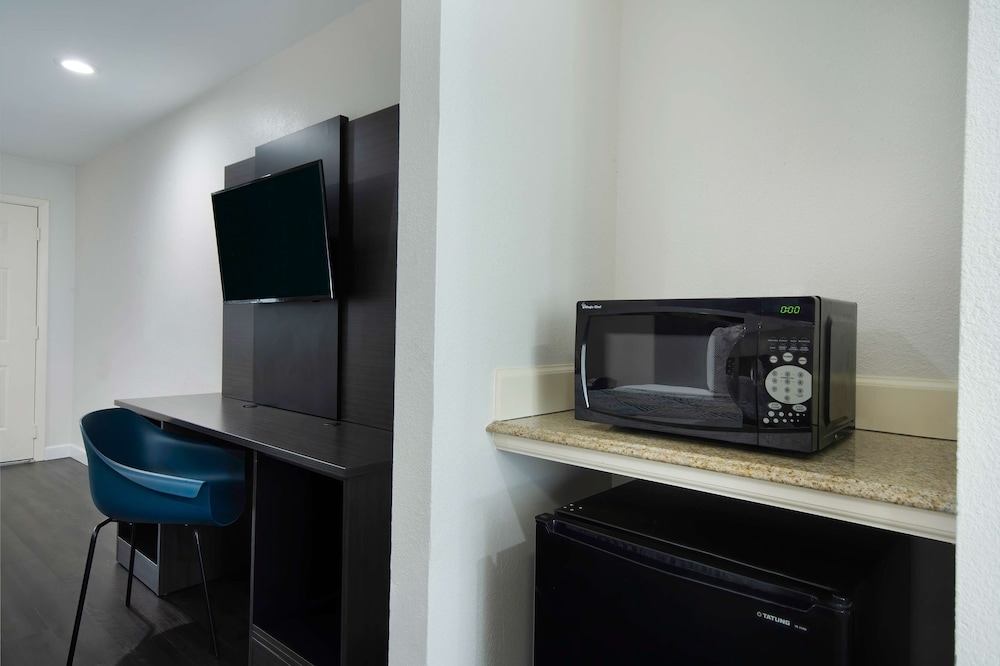 motel 6 houston tx i 10 west