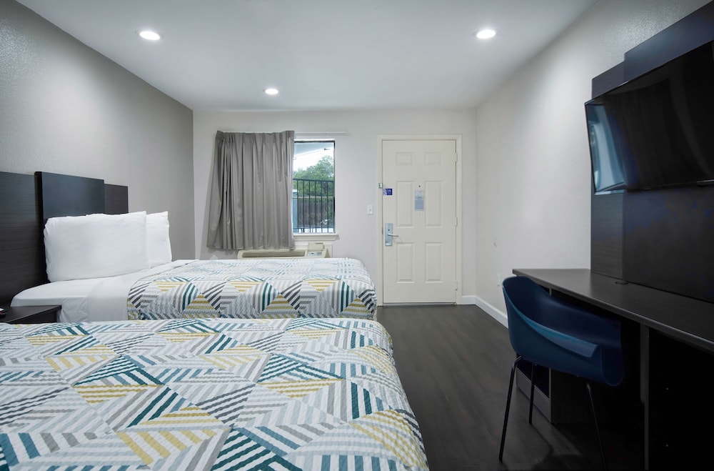 motel 6 houston tx i 10 west