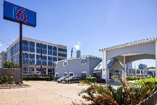 motel 6 houston tx i 10 west