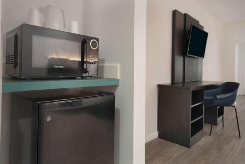 motel 6 houston tx i 10 west