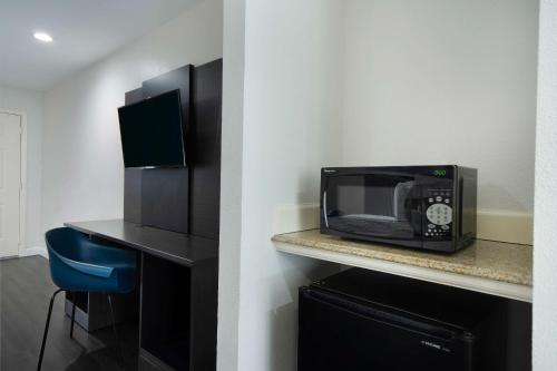 motel 6 houston tx i 10 west